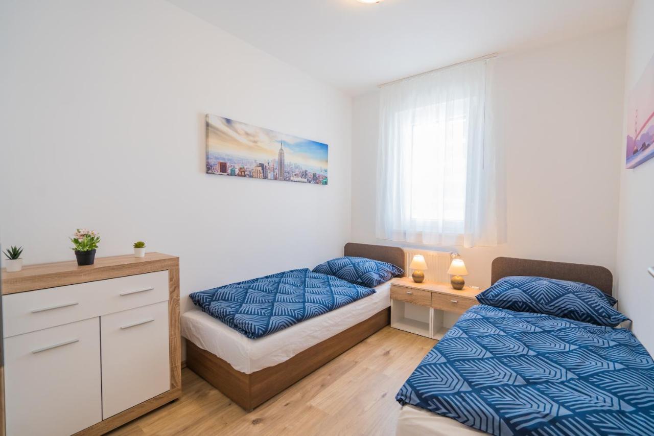 Gemini Apartments Siofok I., Iii. Luaran gambar