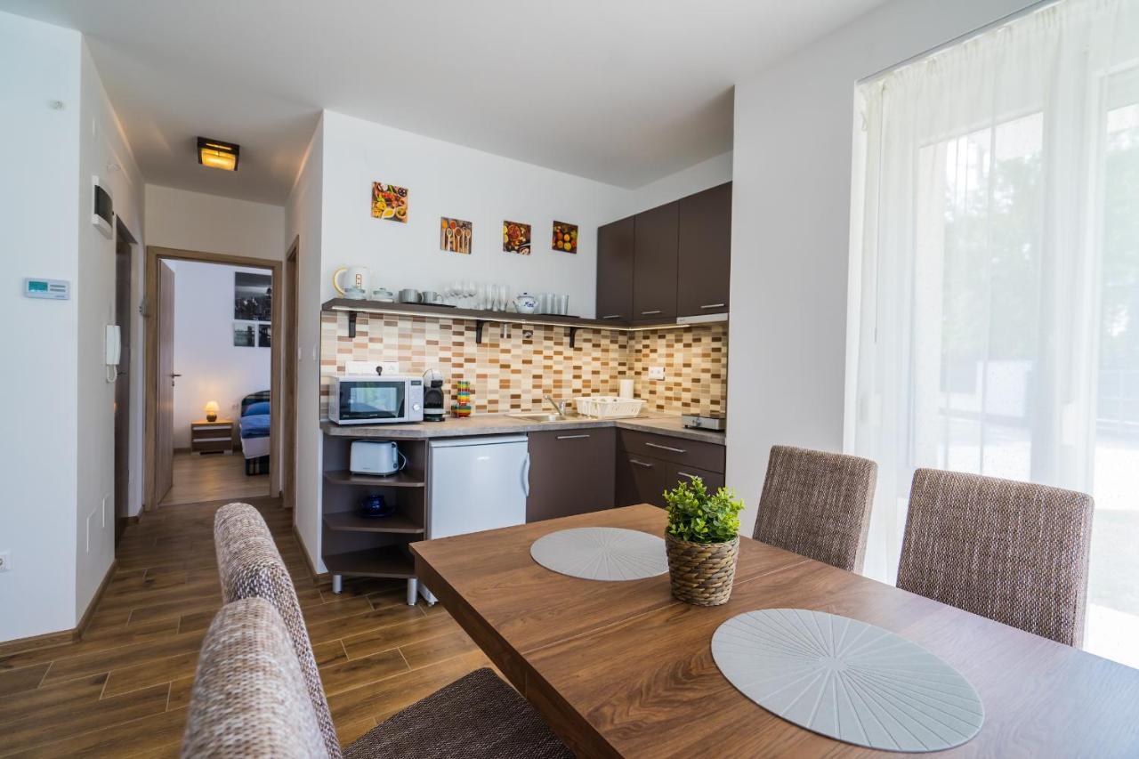 Gemini Apartments Siofok I., Iii. Luaran gambar