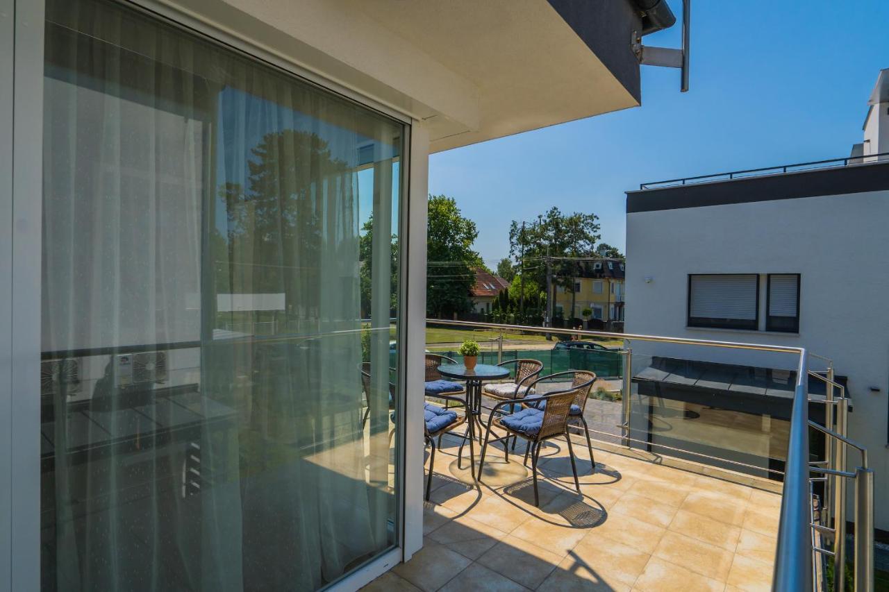 Gemini Apartments Siofok I., Iii. Luaran gambar