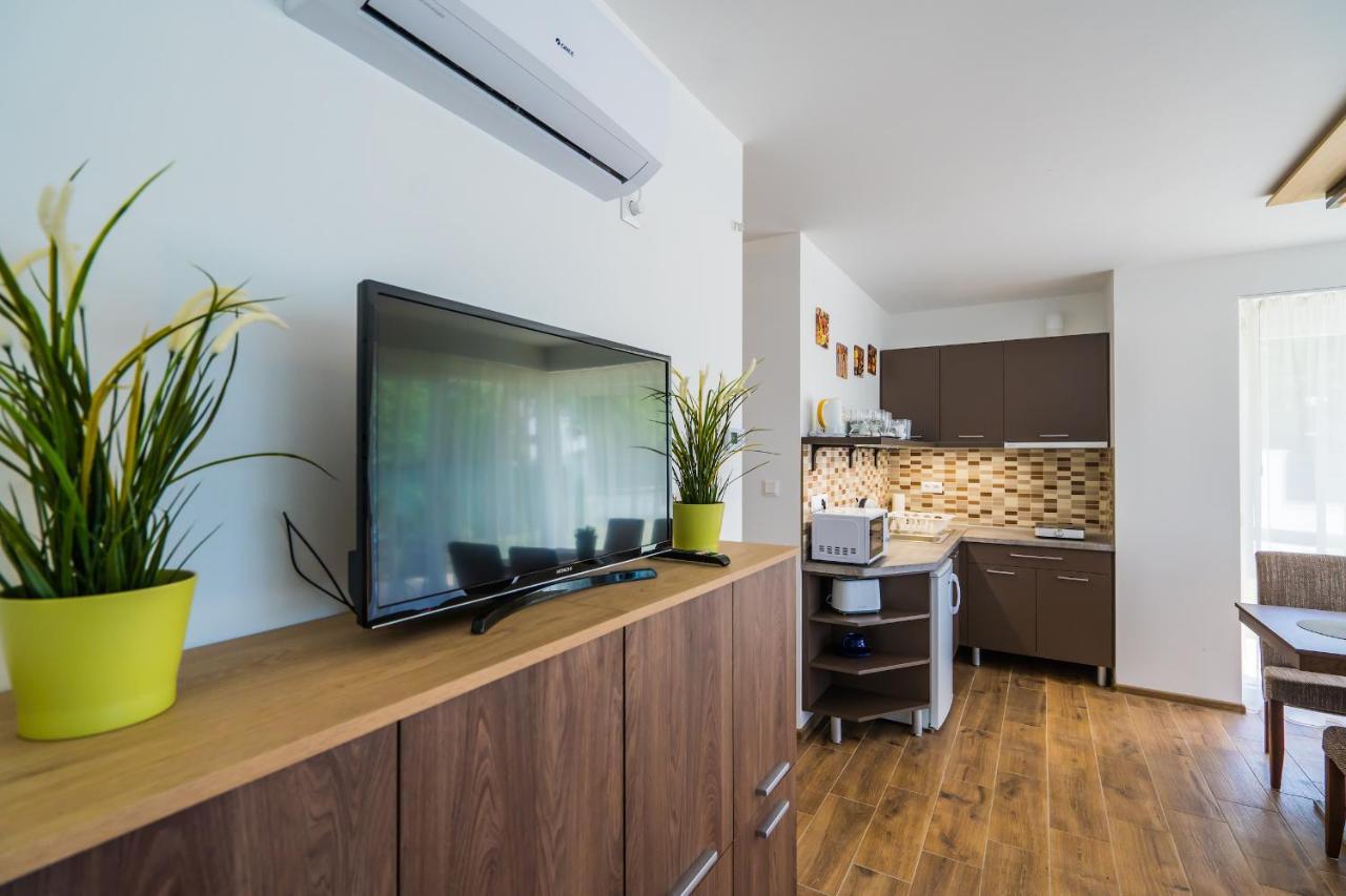 Gemini Apartments Siofok I., Iii. Luaran gambar