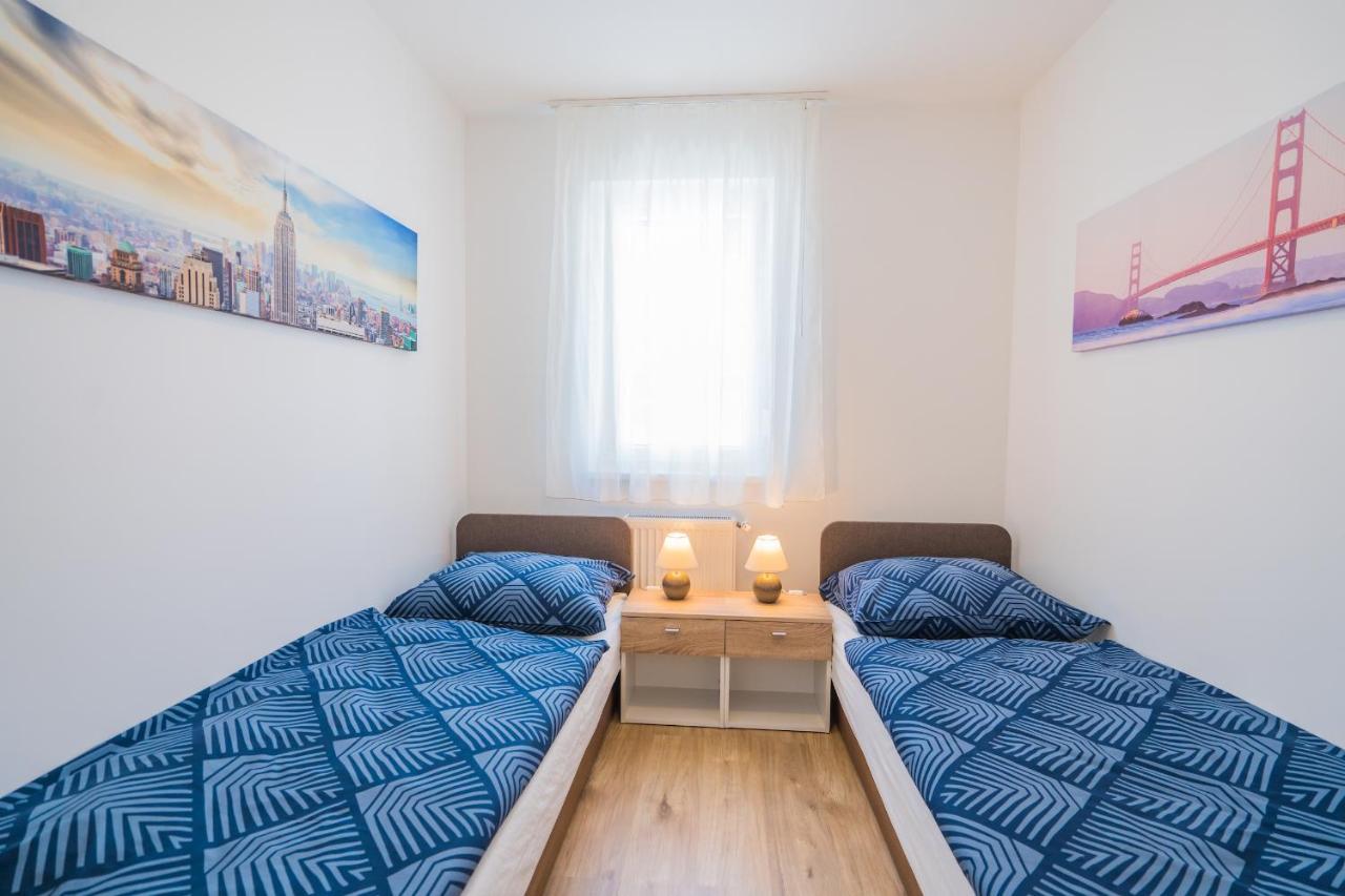Gemini Apartments Siofok I., Iii. Luaran gambar